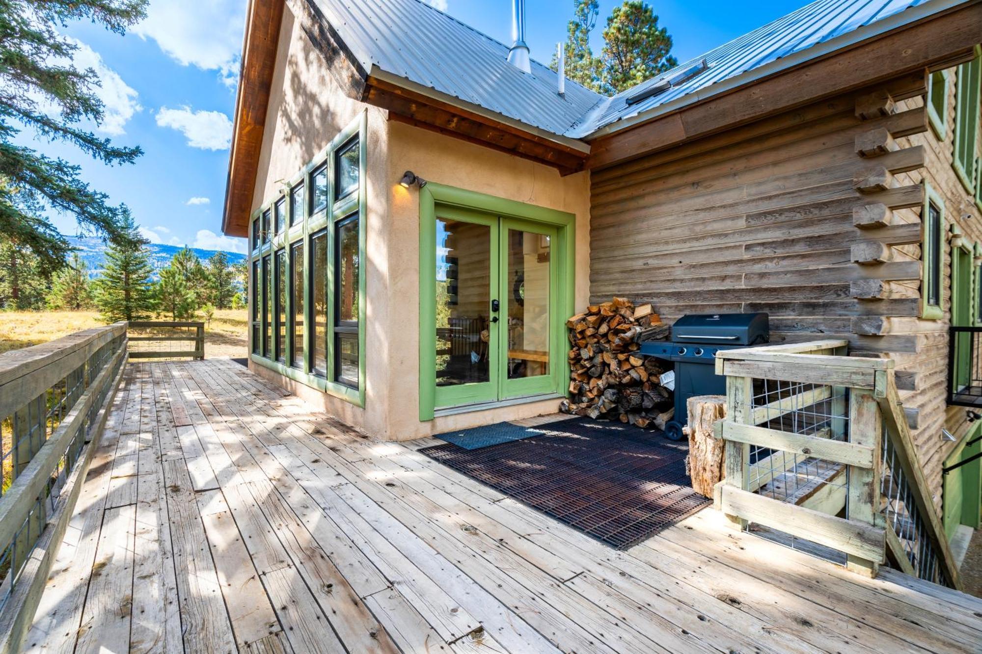 Sunny Mountain Delight Villa Ейнджъл Файър Екстериор снимка