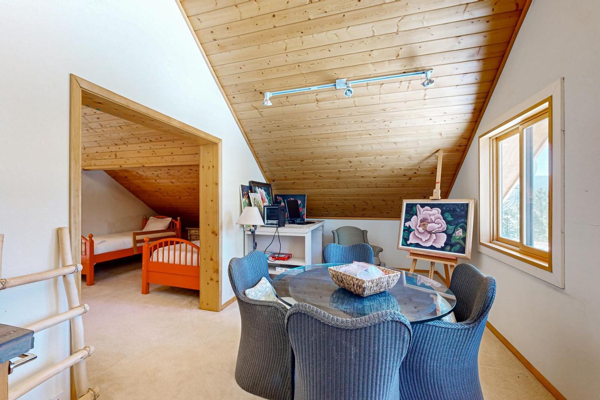 Sunny Mountain Delight Villa Ейнджъл Файър Екстериор снимка