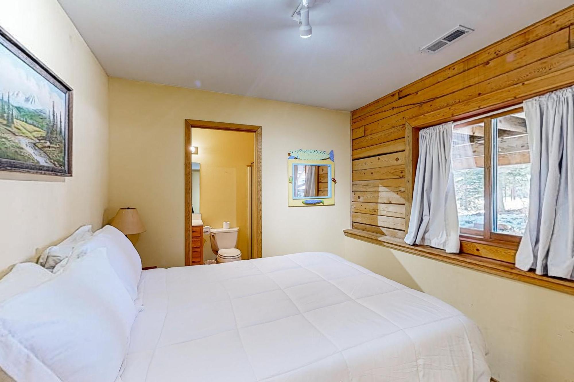 Sunny Mountain Delight Villa Ейнджъл Файър Екстериор снимка